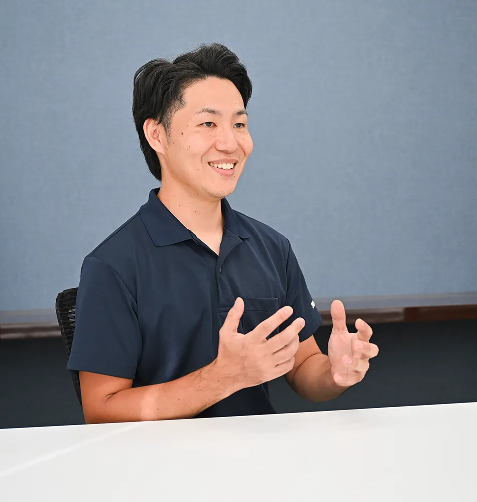 インタビュー